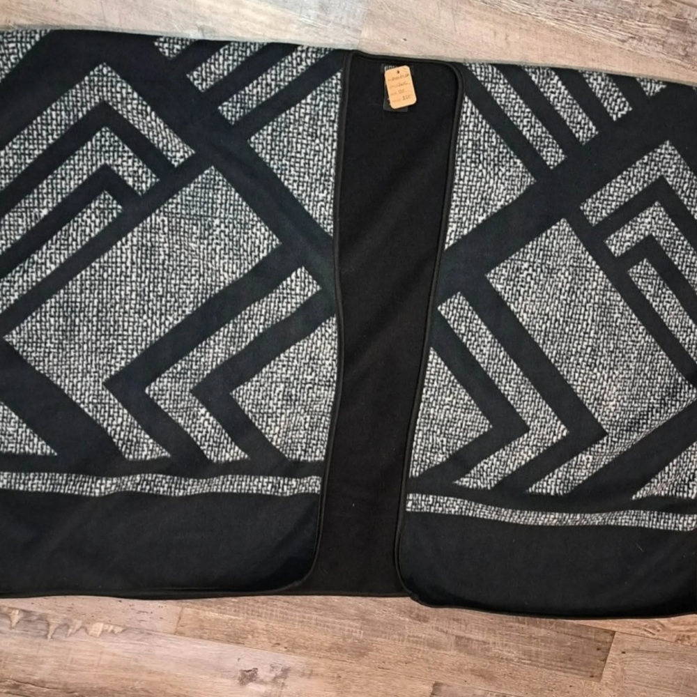 Nicole Miller Black and Gray Poncho
